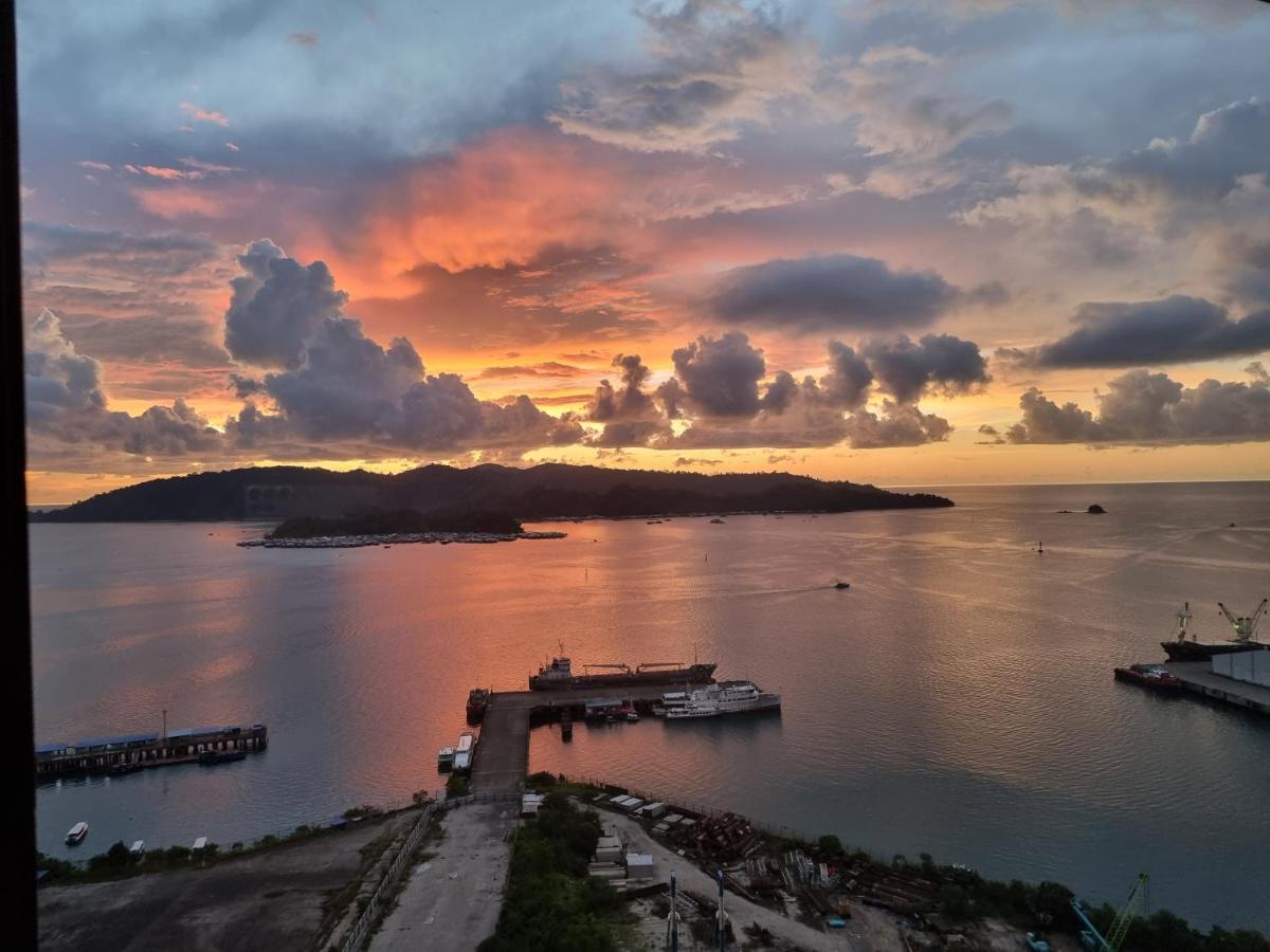Nana Homestay - Jesselton Quay Kota Kinabalu Dış mekan fotoğraf